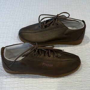 Propet Ladies Walking Shoes